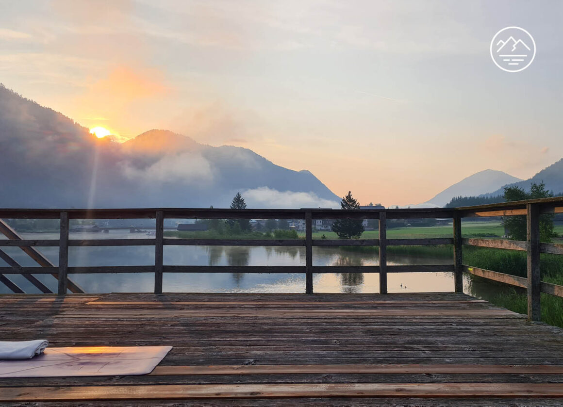yoga-am-weissensee-sommer-2026-harrida-badehaus-selfcare Yoga am See 2026 IM HARRIDA BADEHAUS