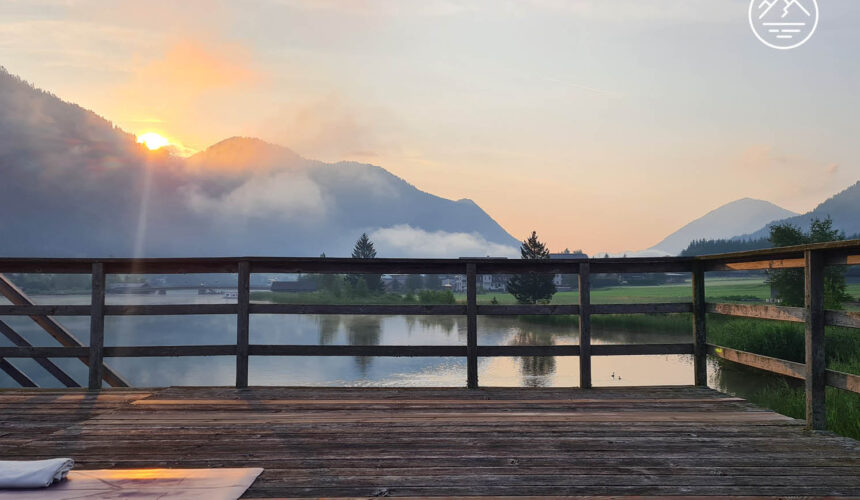yoga-am-weissensee-sommer-2026-harrida-badehaus-selfcare Yoga am See 2026 IM HARRIDA BADEHAUS